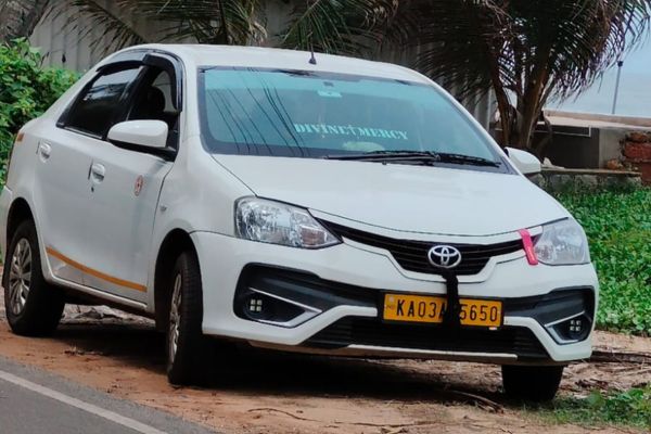 best taxi service in hubli